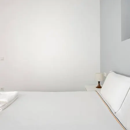 Cozy Prime Location 1bd1bath Sweet Home! #404 イスタンブール