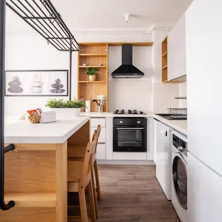 Cozy Prime Location 1bd1bath Sweet Home! #404 Стамбул